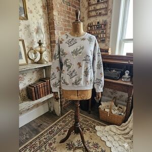 Tom & Jerry Graphic Sweatshirt XL (15–17) Cartoon Print Crewneck Grey Cozy